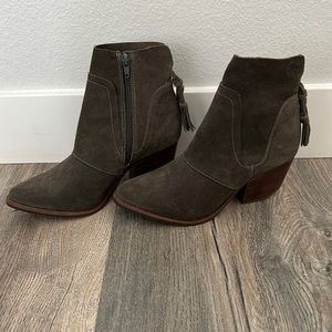 Grey Matisse boots